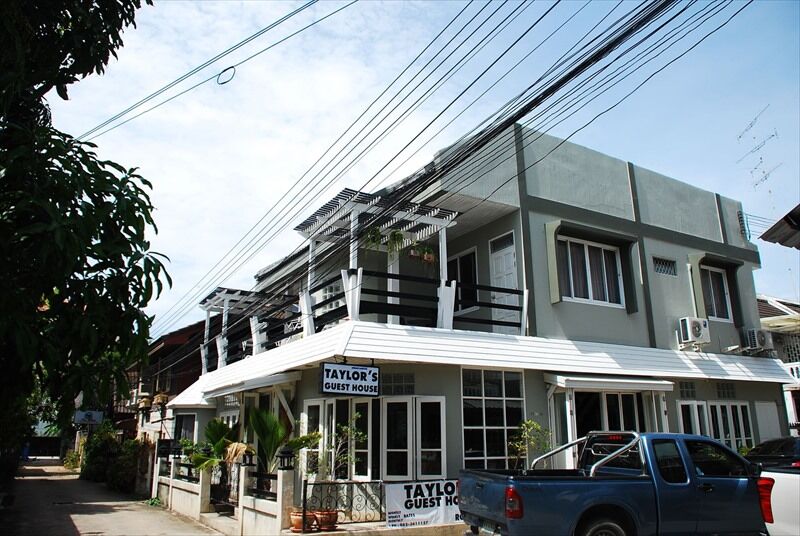 Taylor'S Guesthouse Hua Hin Esterno foto